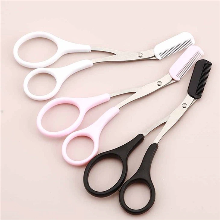 Gunting Kening Dengan Sikat